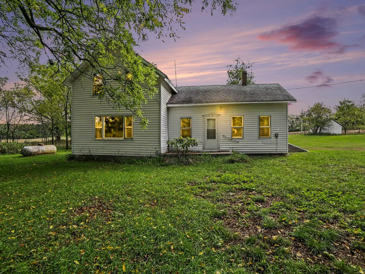 852 S Stiles Road, Ludington, MI 49431 - #1