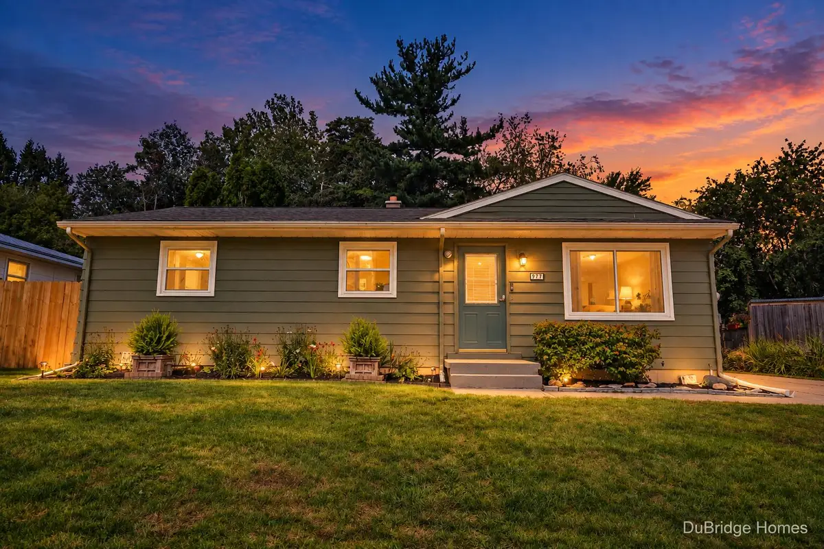977 Coventry Drive NW, Walker, MI 49544 - #1