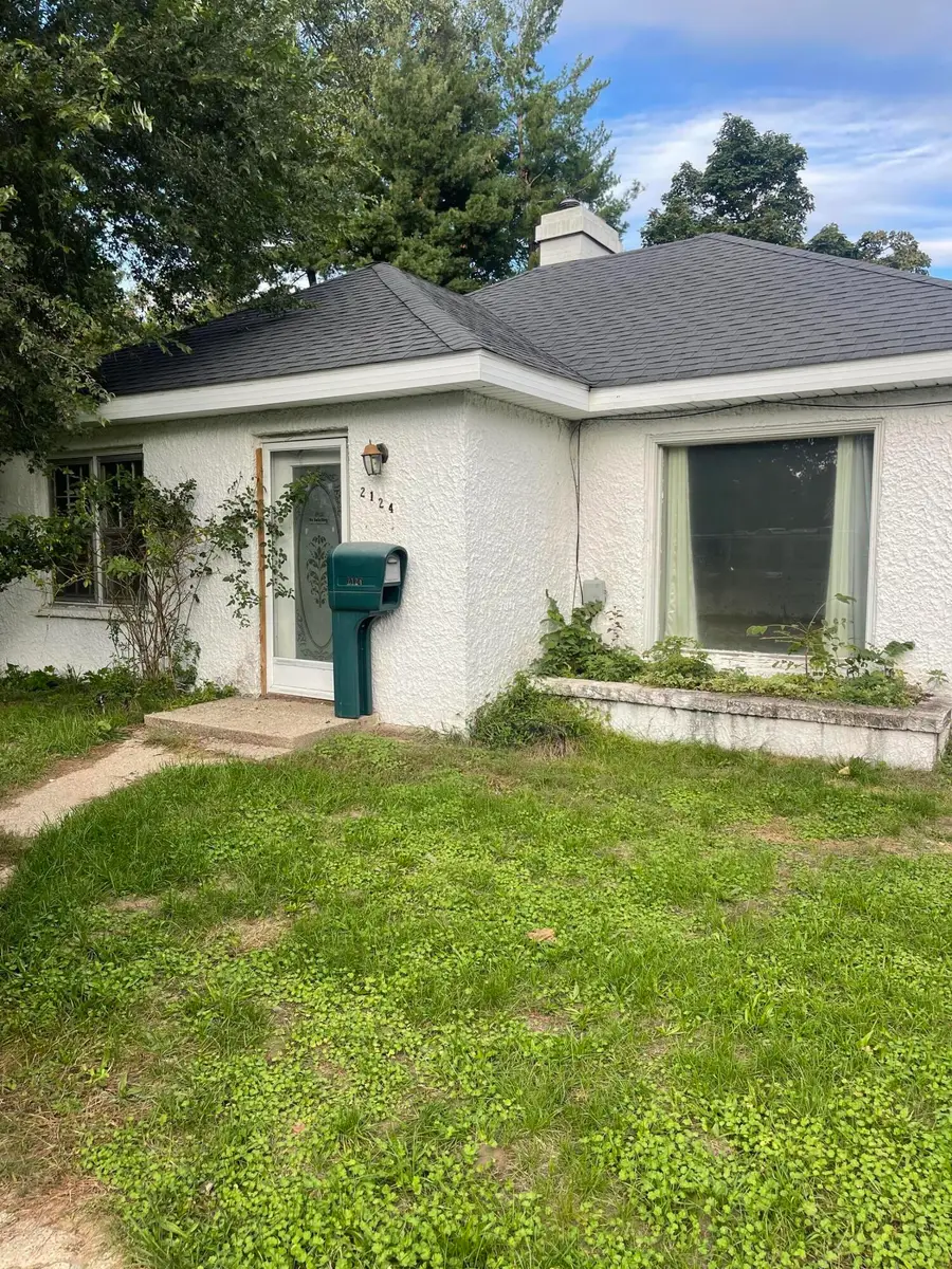 2124 Roos Avenue SW, Wyoming, MI 49509 - #2