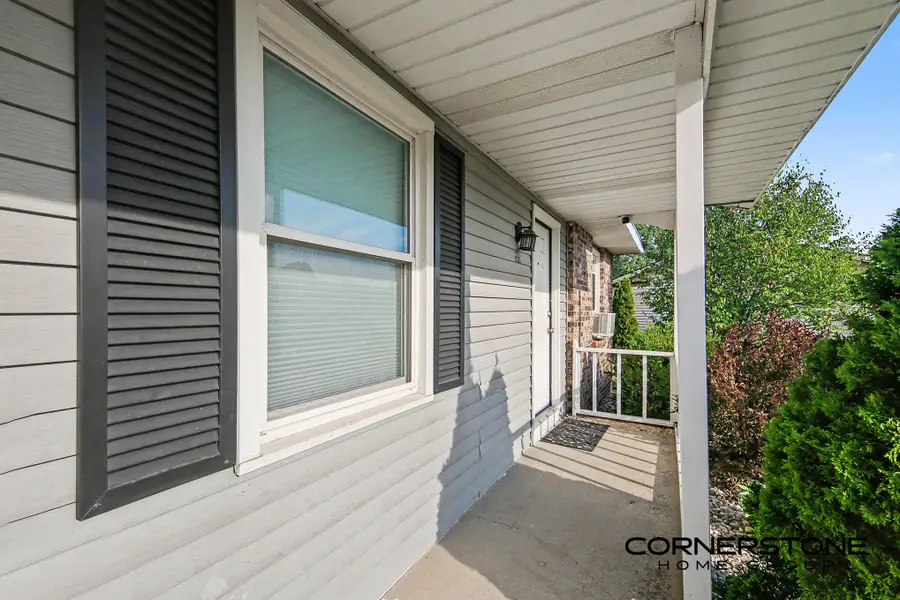 5991 Valley Ln Drive SE, Kentwood, MI 49508 - #3