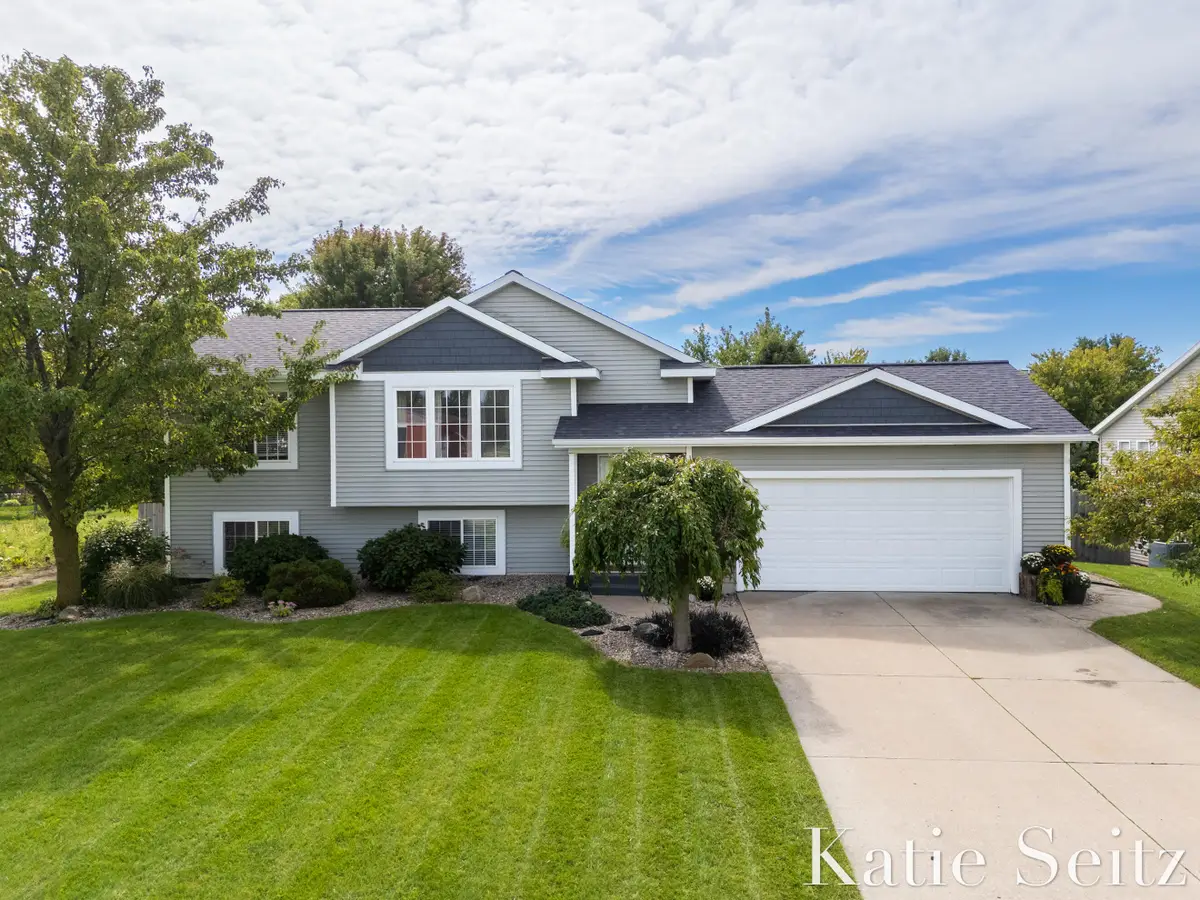 7540 Katie Lane, Hudsonville, MI 49426 - #1
