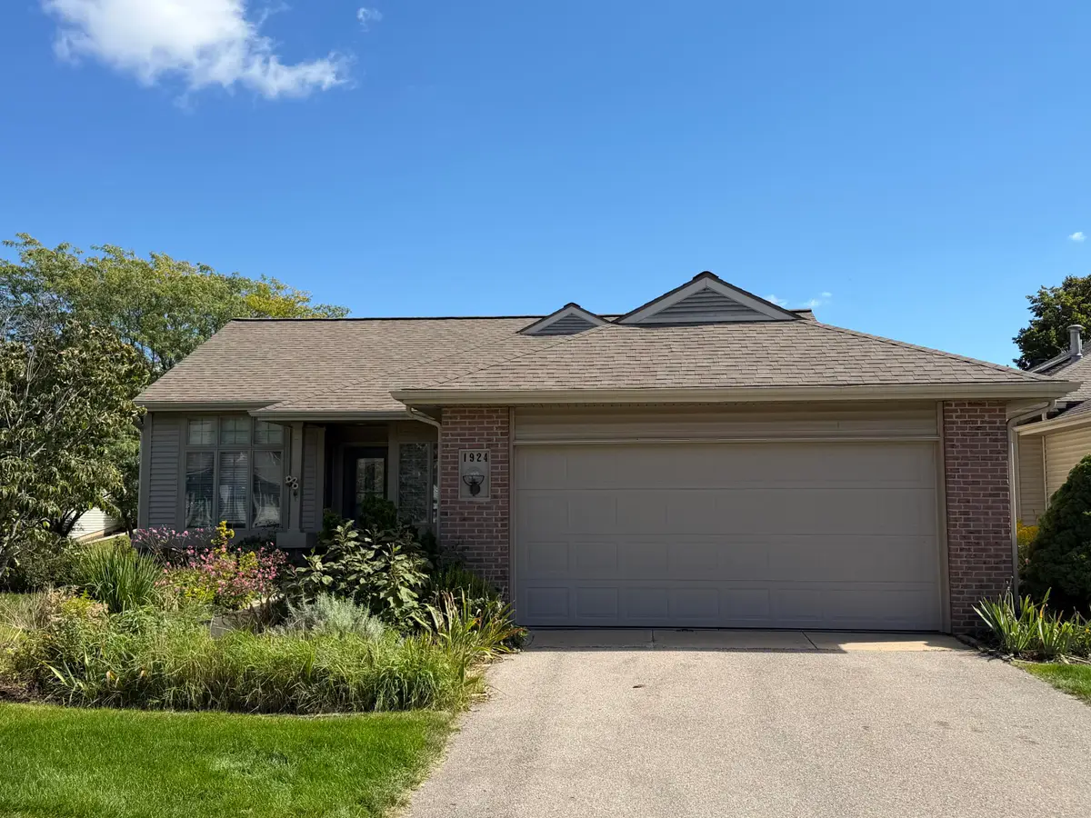 1924 Hidden Oak Court SE, Grand Rapids, MI 49546 - #1
