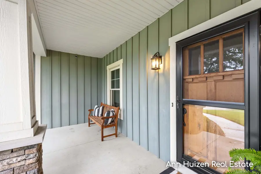 5330 Stevendale Drive, Hudsonville, MI 49426 - #3
