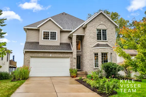 7562 Hessler Drive NE, Rockford, MI 49341
