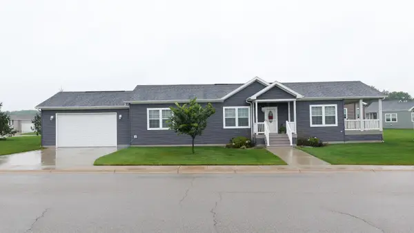 11761 Townsquare Boulevard, Rockford, MI 49341