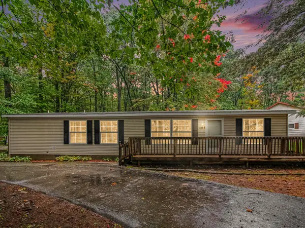 308 Silverhill Drive, HoughtonLake, MI 48629