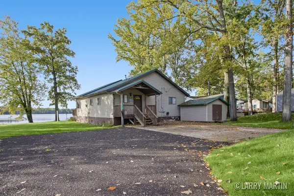 1106 Brooks Road, Hastings, MI 49058