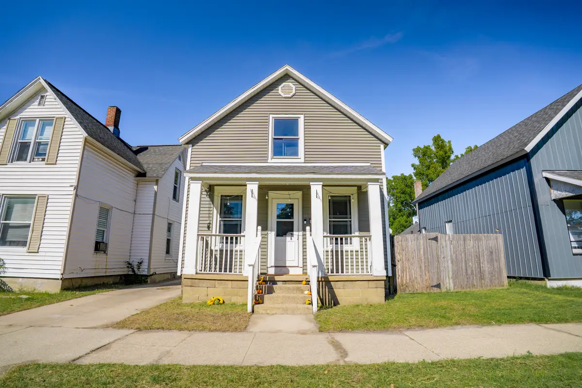 51 E 18th Street, Holland, MI 49423 - #1