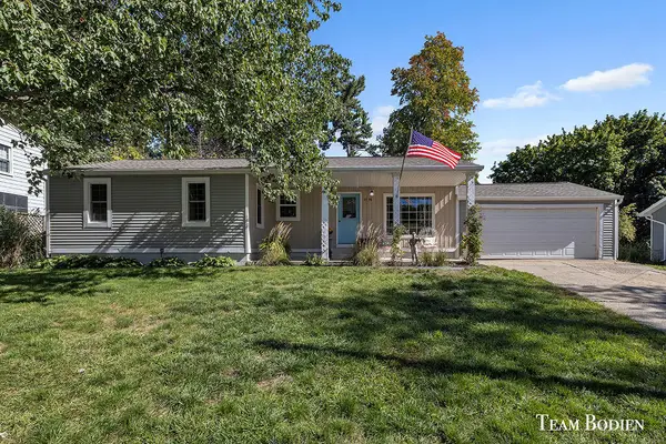 4598 Meryton Avenue NW, ComstockPark, MI 49321