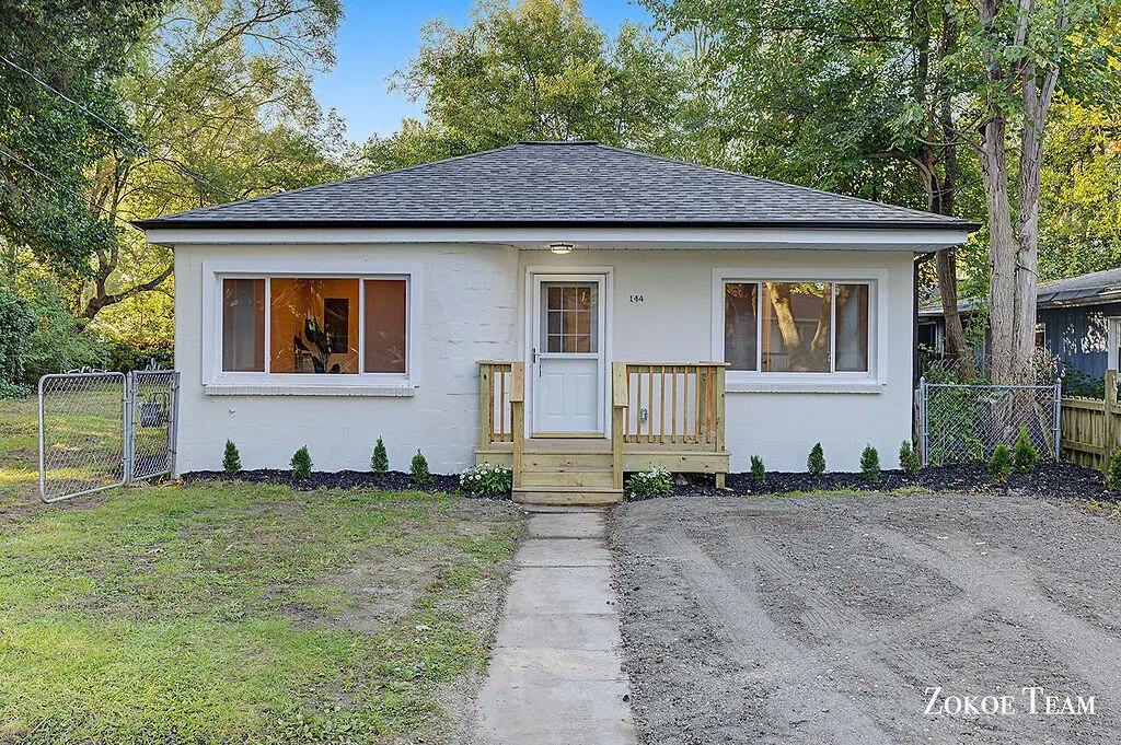 144 Kenton Street SE, Cutlerville, MI 49548 - #1