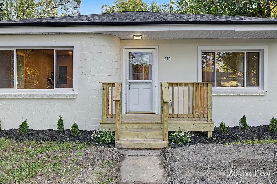 144 Kenton Street SE, Cutlerville, MI 49548 - #2