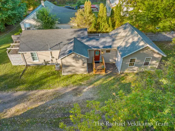6738 Ramsdell Drive NE, Rockford, MI 49341