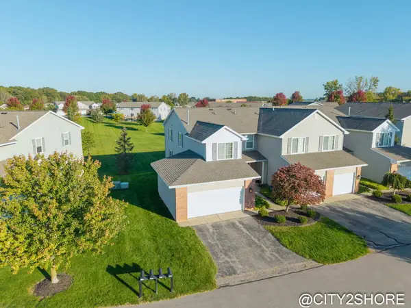 4037 Rivertown Lane SW Unit: 76, Wyoming, MI 49418
