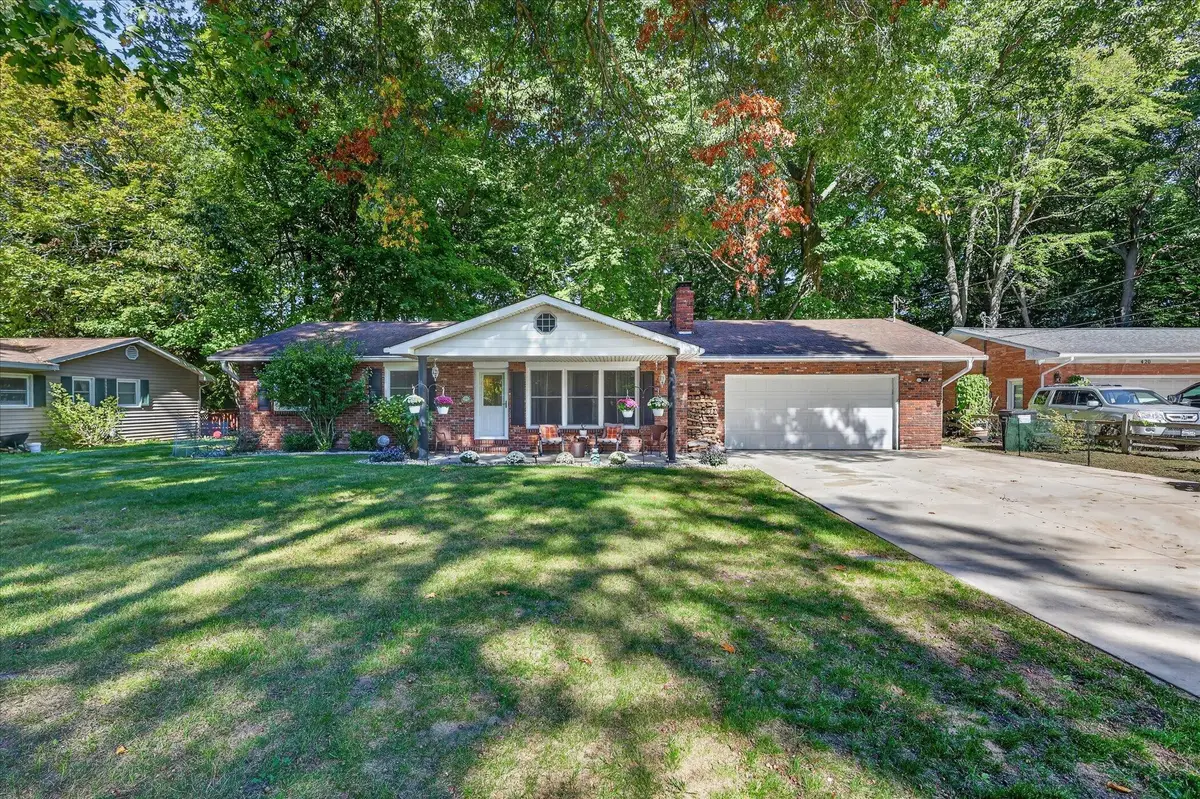 416 Spring Valley Lane, Whitehall, MI 49461 - #1
