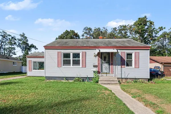 1461 Creston Street, Muskegon, MI 49442
