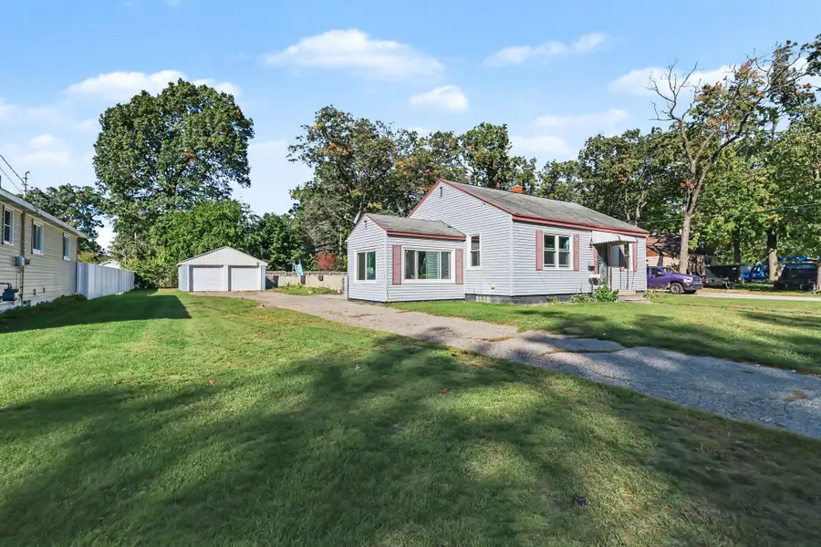 1461 Creston Street, Muskegon, MI 49442 - #2