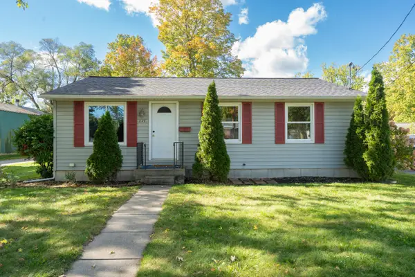 249 Elizabeth Street, Rockford, MI 49341