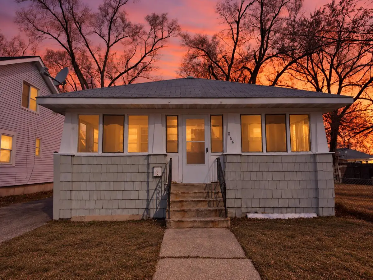 866 Fleming Avenue, Muskegon, MI 49442 - #1