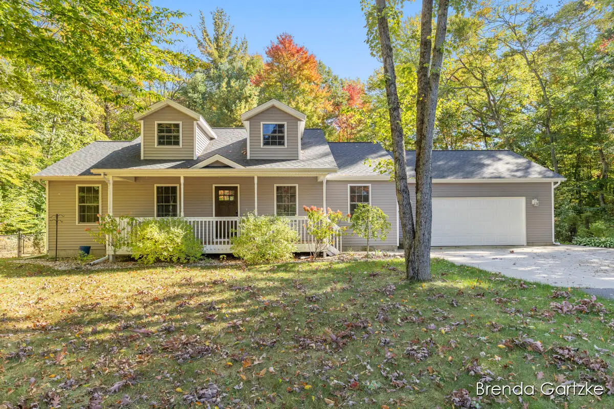 9642 Hummingbird Court, Reynolds, MI 49329 - #1