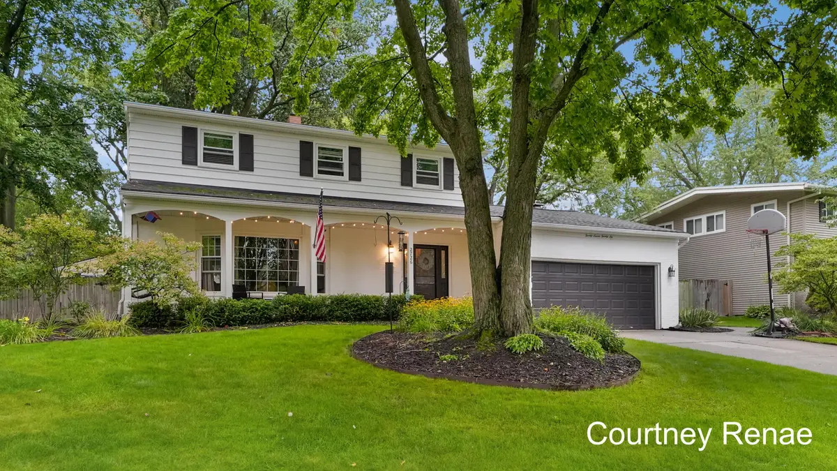 2726 Hampshire Boulevard SE, East Grand Rapids, MI 49506 - #1