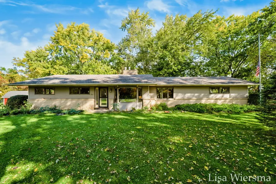 1423 Leonard Street NW, Tallmadge, MI 49534 - #2