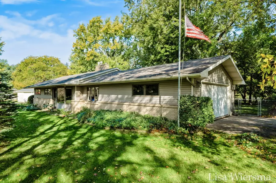 1423 Leonard Street NW, Tallmadge, MI 49534 - #3