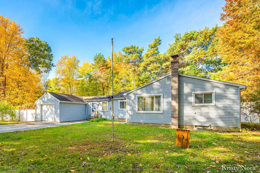 4050 S Holland Road, Sidney, MI 48885 - #2