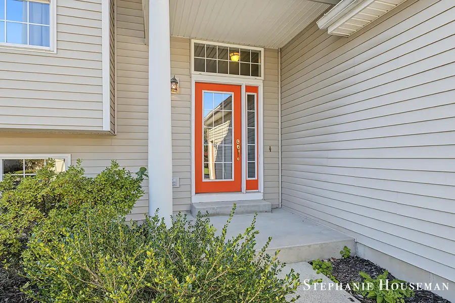 3072 Stonewood Street NW, Grand Rapids, MI 49504 - #3