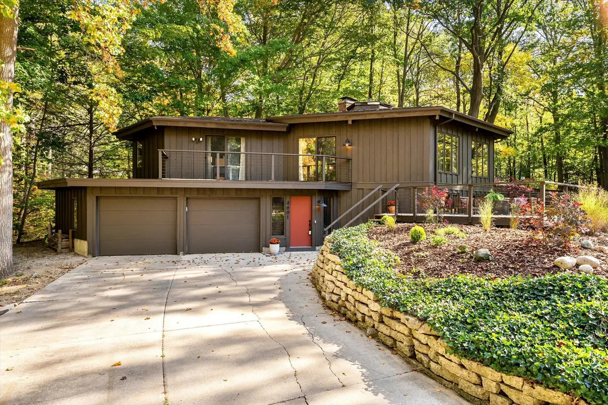 4681 Cottonwood Drive, Holland, MI 49423 - #1
