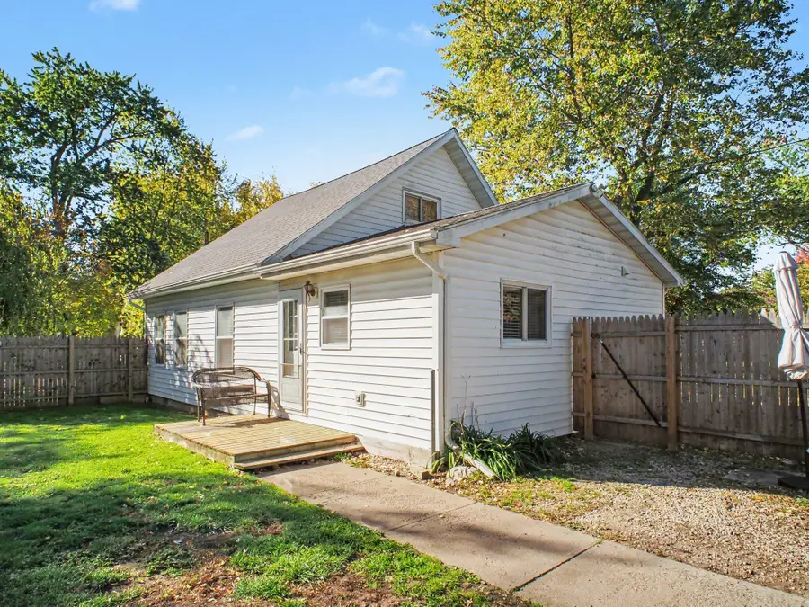 1520 Frederick Street, Owosso, MI 48867 - #3