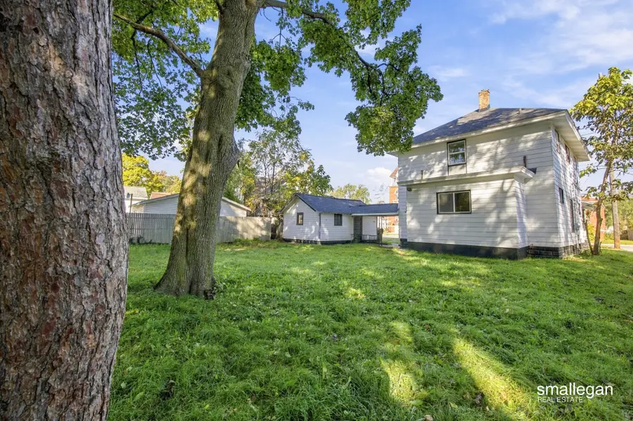 423 Amity Avenue, Muskegon, MI 49442 - #2