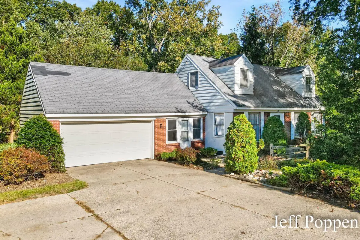 441 4 Mile Road NW, Comstock Park, MI 49321 - #1