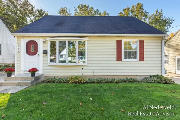 1018 Kentwood Drive NE, GrandRapids, MI 49505