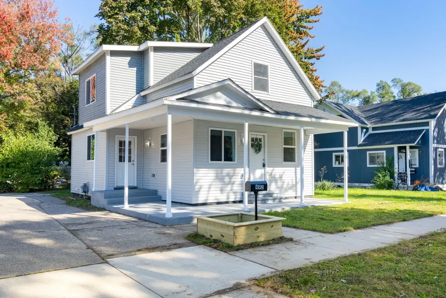 492 Amity Avenue, Muskegon, MI 49442 - #2