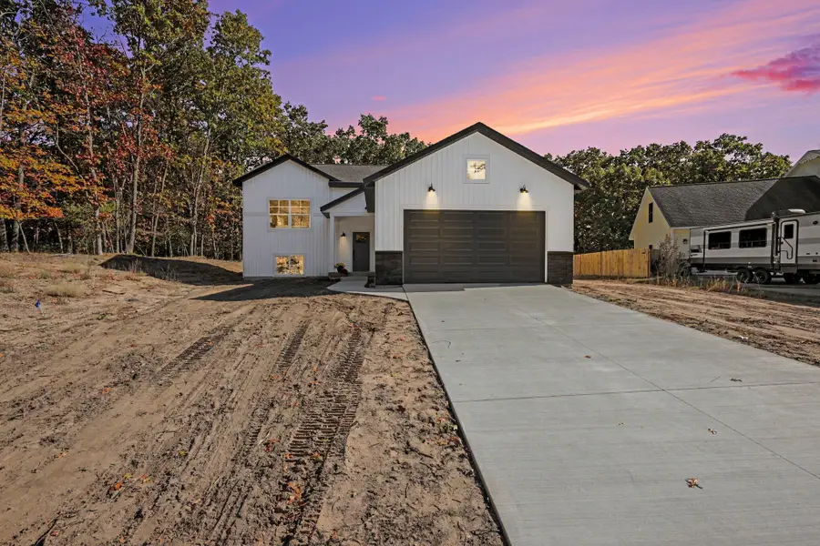 840 Morgan Drive, Belding, MI 48809 - #2