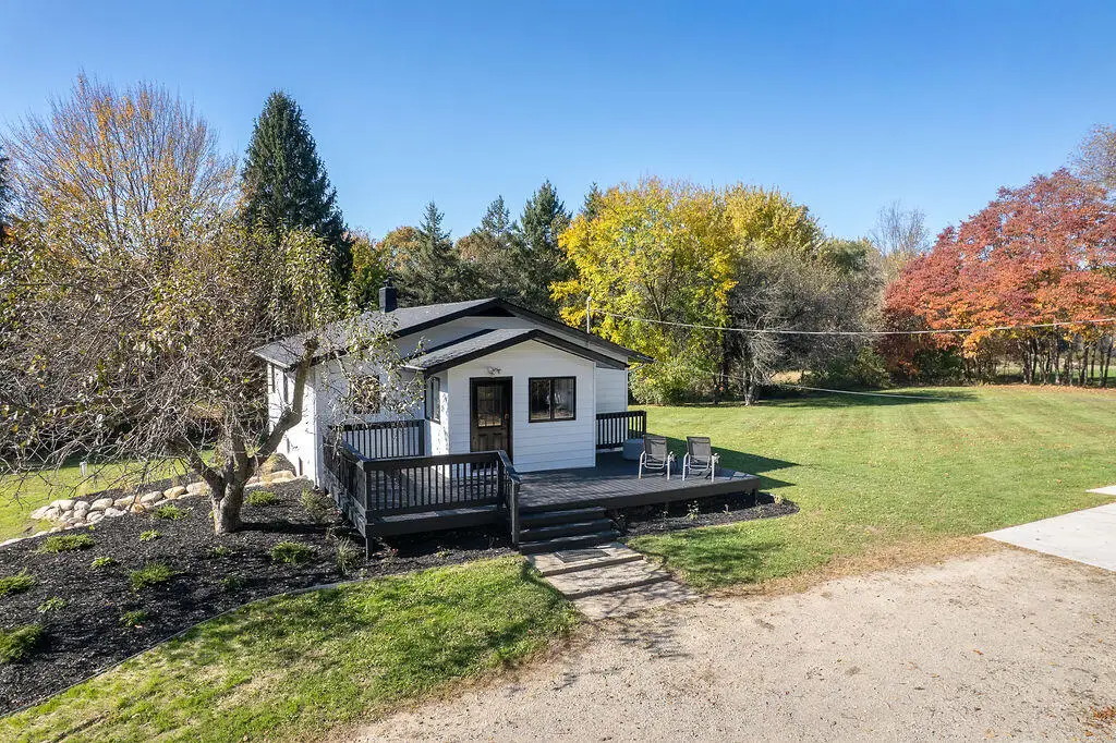 6895 11 Mile Road NE, Rockford, MI 49341 - #1