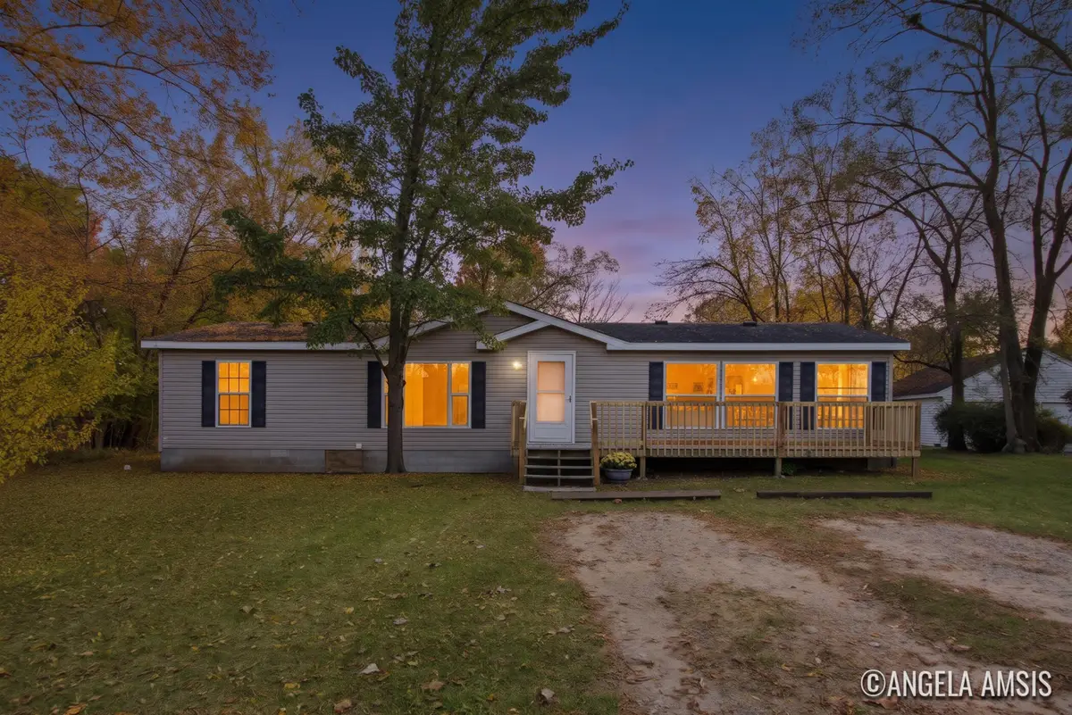 62 60th Street SW, Grand Rapids, MI 49548 - #1