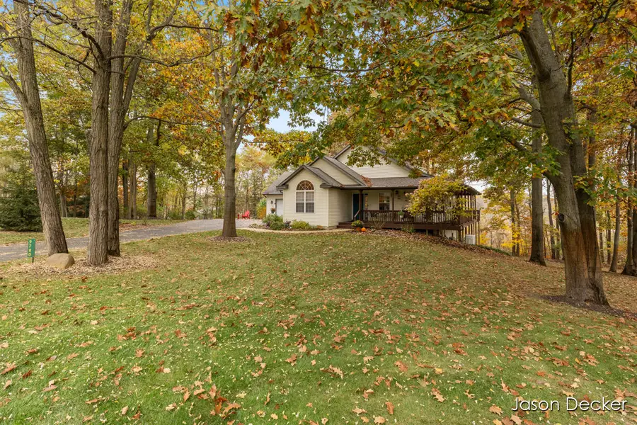 9780 Sandgrove Drive NE, Sparta, MI 49345 - #3