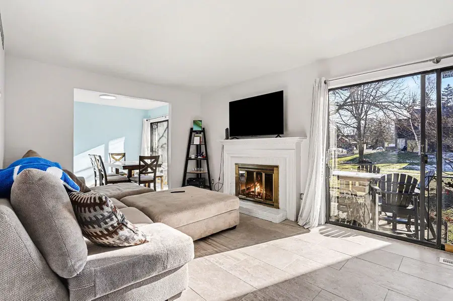 209 Paisley Court Building: 126, Kalamazoo, MI 49007 - #3