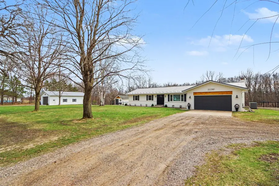22381 N Angling Road, Centreville, MI 49032 - #2