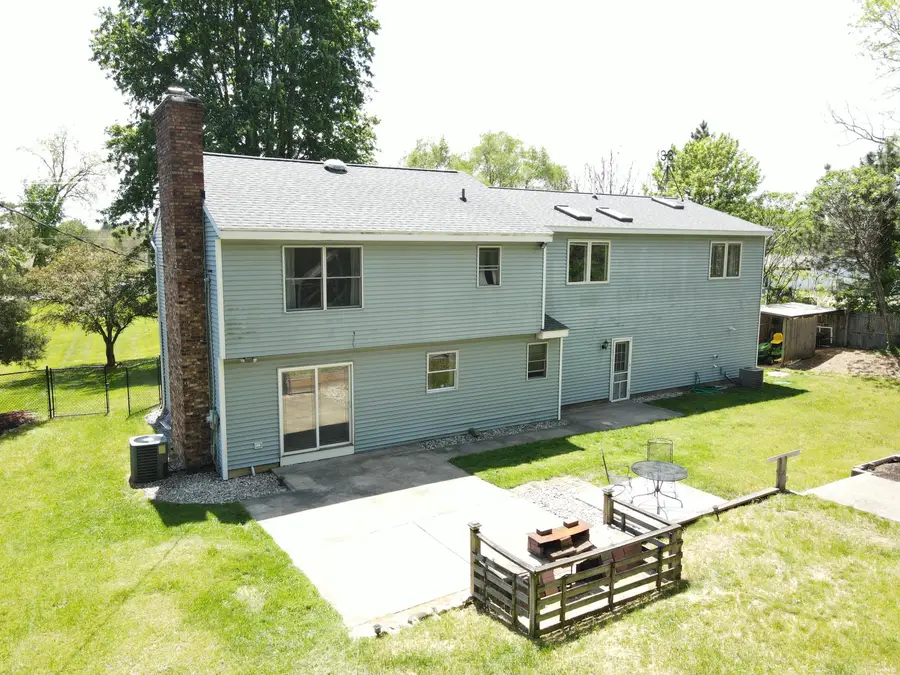 28682 E Red Arrow Highway, Paw Paw, MI 49079 - #3