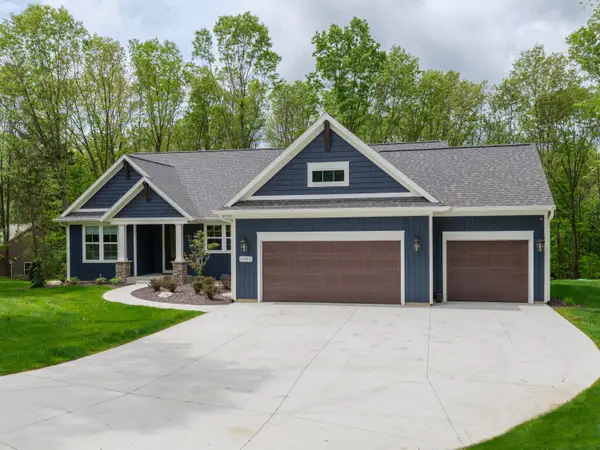 6583 W Hidden Lake Circle, Richland, MI 49083