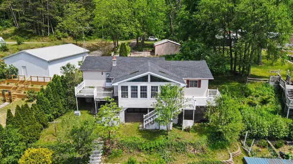 13703 Carefree Drive, BattleCreek, MI 49017