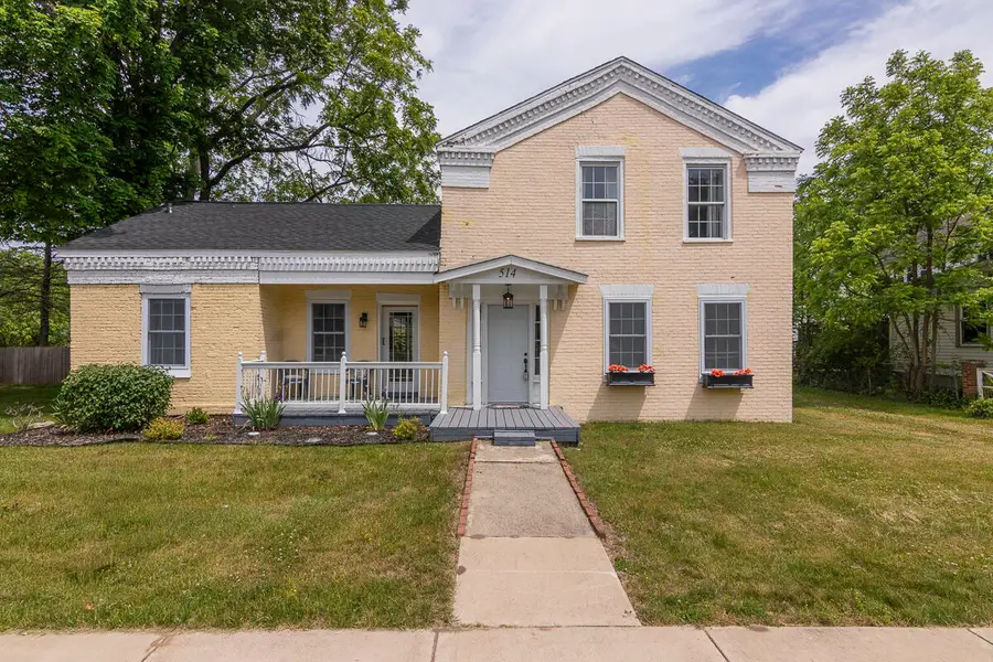 514 N Kalamazoo Street, Paw Paw, MI 49079 - #2