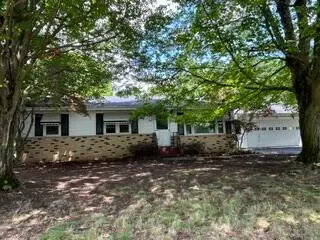 2888 Clarice Street, Kalamazoo, MI 49048