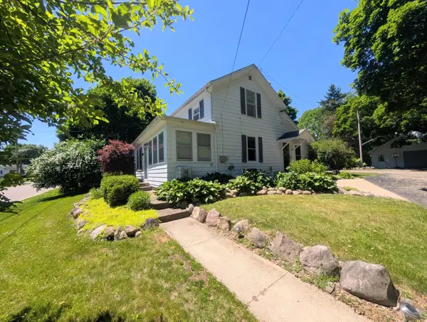 1020 S Marshall Avenue, Marshall, MI 49068