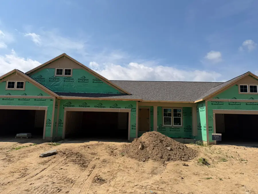 1595 N Village Circle, Kalamazoo, MI 49009 - #2