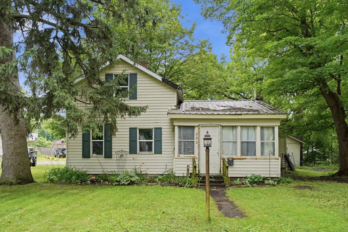 260 Florence Road, Constantine, MI 49042 - #1