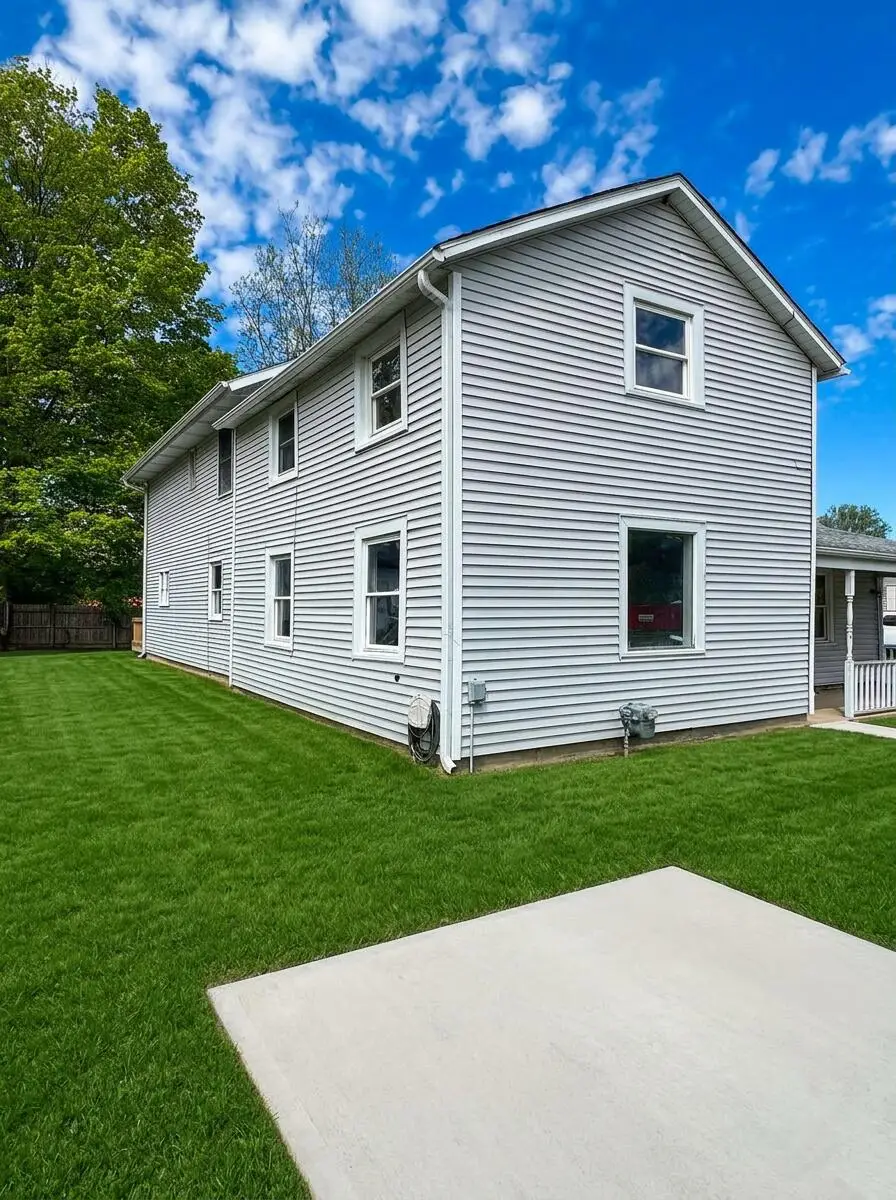 327 N Robinson Street, Schoolcraft, MI 49087 - #2