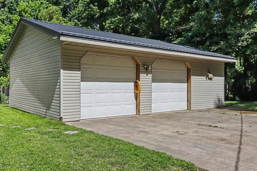 67526 Thunderbird Drive, Sturgis, MI 49091 - #2